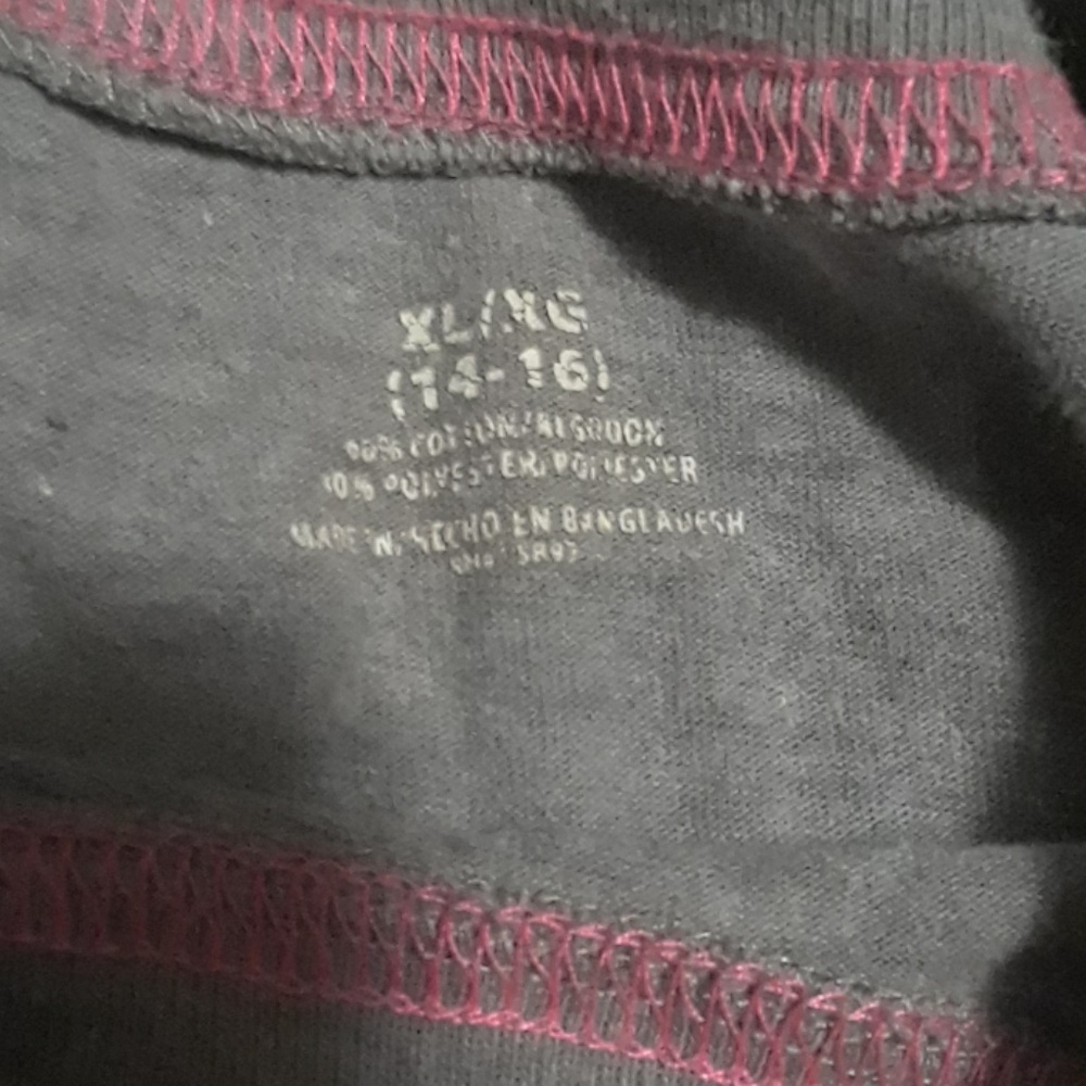 Shirt - Picture 3 of 4